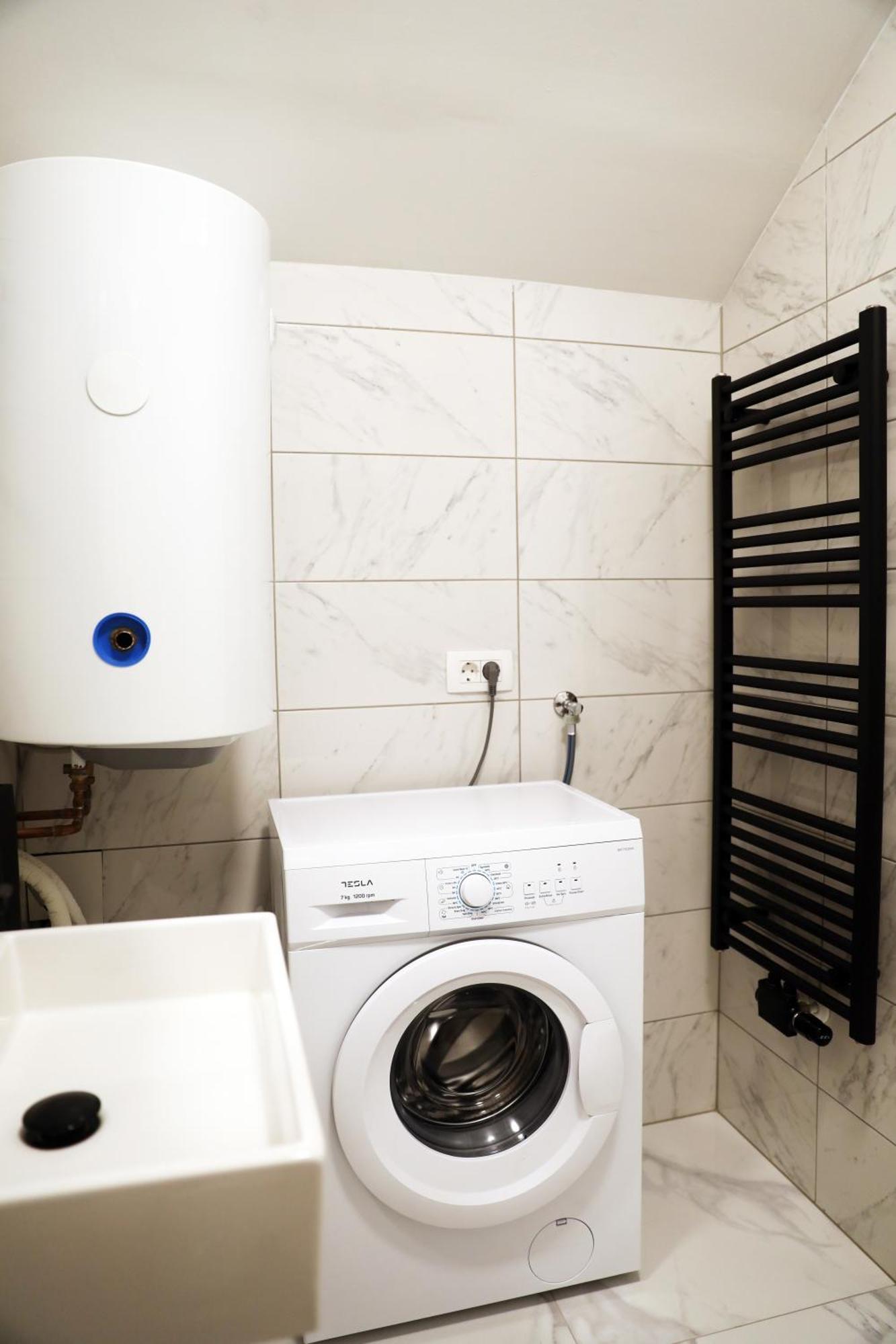 Apartment Fala - Self Check-In 0-24, Fast Wi Fi, City Center Zagreb Exterior photo